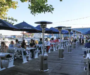 patio dining overlooking ocean